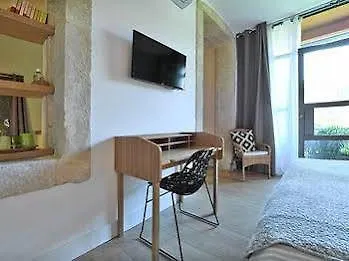 La Merci, D'hotes Bed & Breakfast *